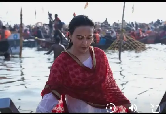 “प्रीति जिंटा ने कुंभ में किया पवित्र स्नान, बताया ‘मैजिकल’ अनुभव!” "प्रीति जिंटा ने कुंभ में किया पवित्र स्नान, बताया ‘मैजिकल’ अनुभव!"